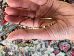 Minimalist Bangle Bracelet - Gold